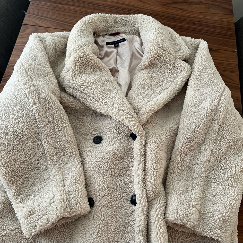 Women's Cream Double-Breasted Coat - Picture 4 of 11